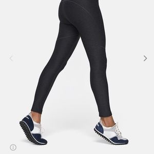 Outdoor Voices 7/8 Charcoal Leggings